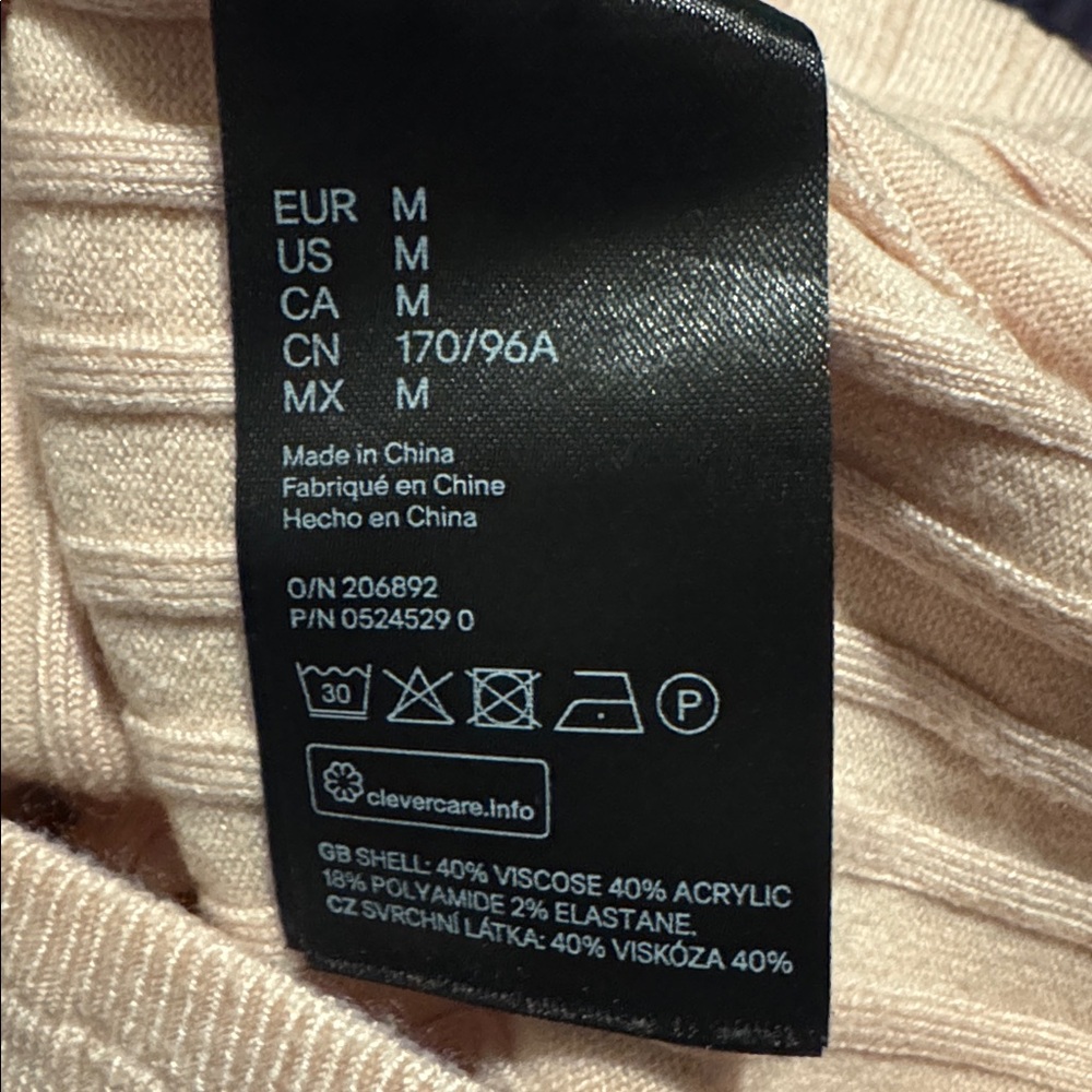 Divided H&M Ribbed Light Pink Crop Top - Picture 4 of 4